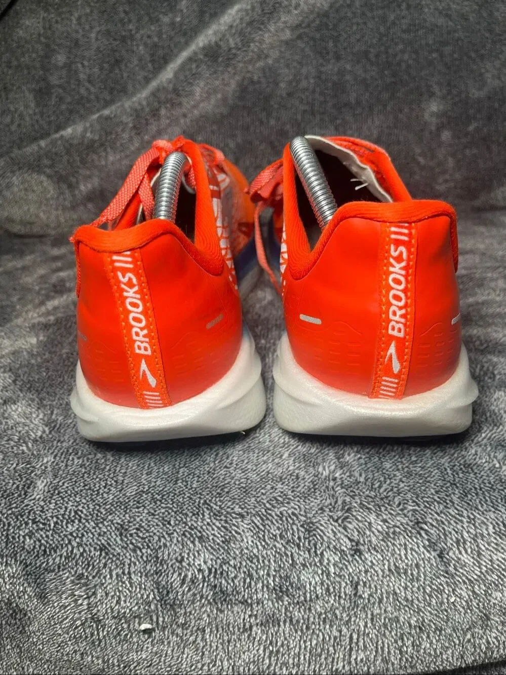 Brooks Hyperion Max Men's Size 10.5 Running Shoes Orange Blue 1103901D887⁠